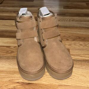 Ugg Neumel Platform Boots